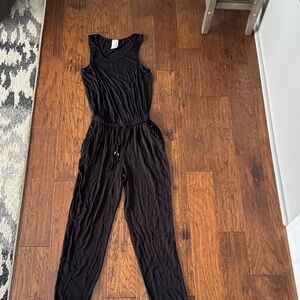 Chic Black Sleeveless Jumpsuit